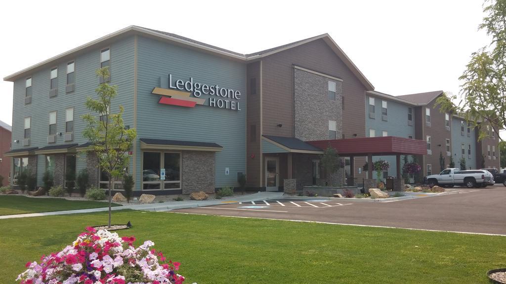 Ledgestone Hotel Vernal Zewnętrze zdjęcie