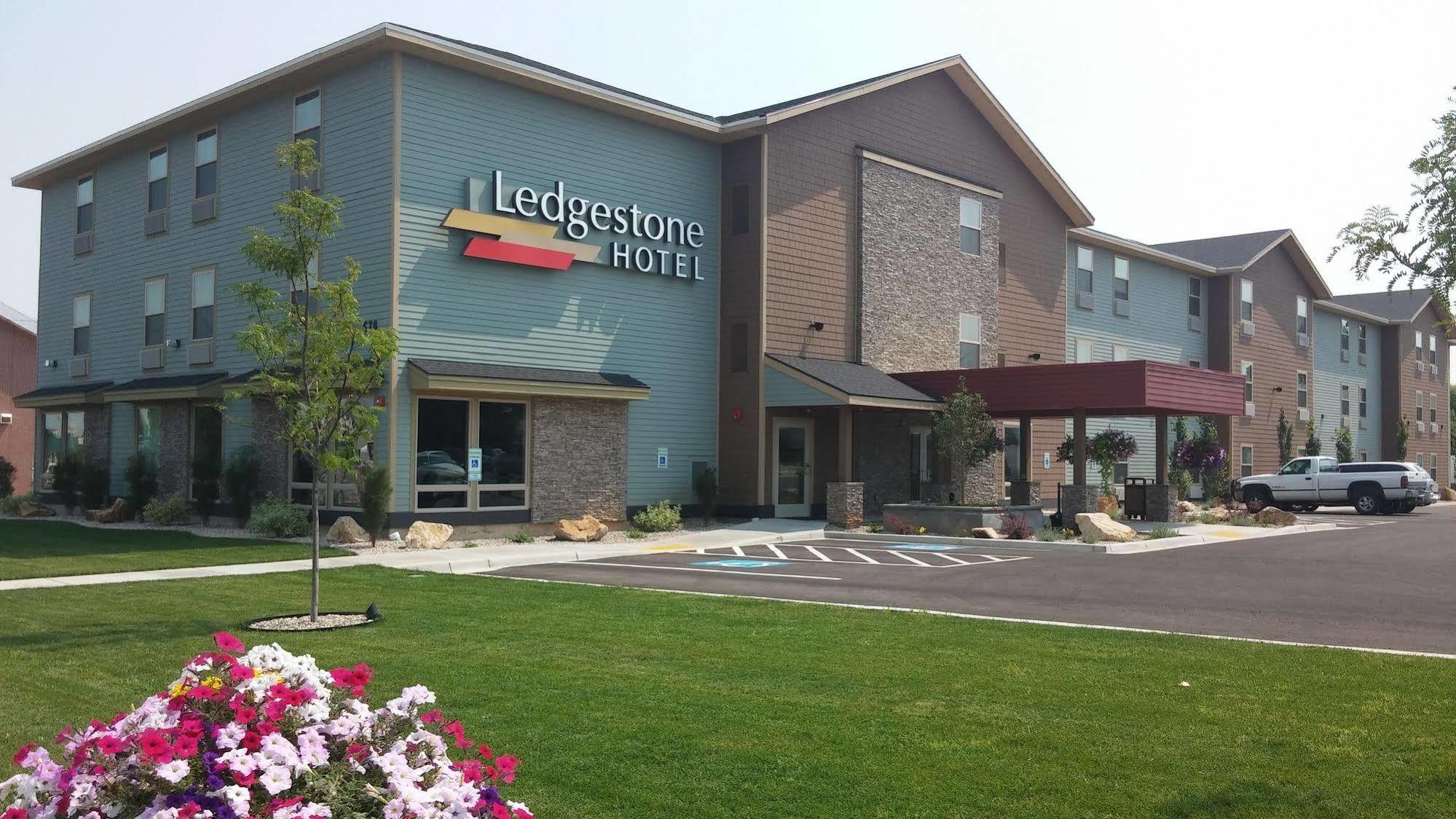 Ledgestone Hotel Vernal Zewnętrze zdjęcie